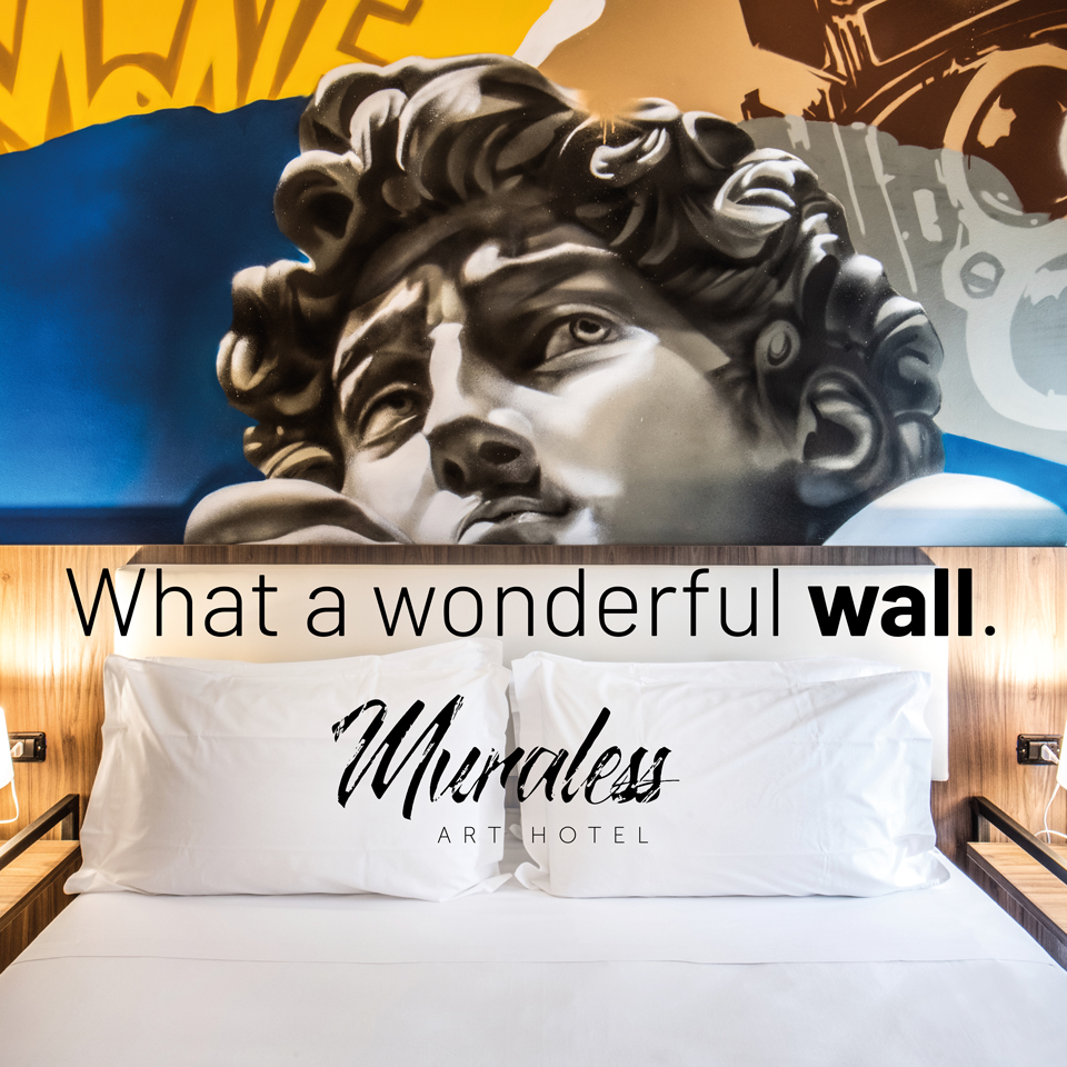 Muraless art hotel concept